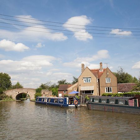 The Brownlow Bed and Breakfast Ivinghoe Exterior foto