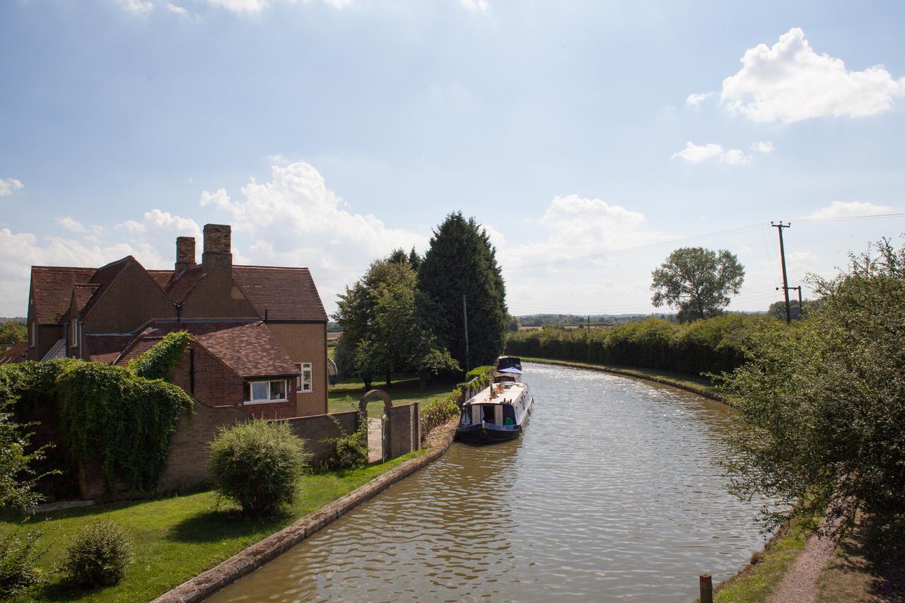 The Brownlow Bed and Breakfast Ivinghoe Exterior foto